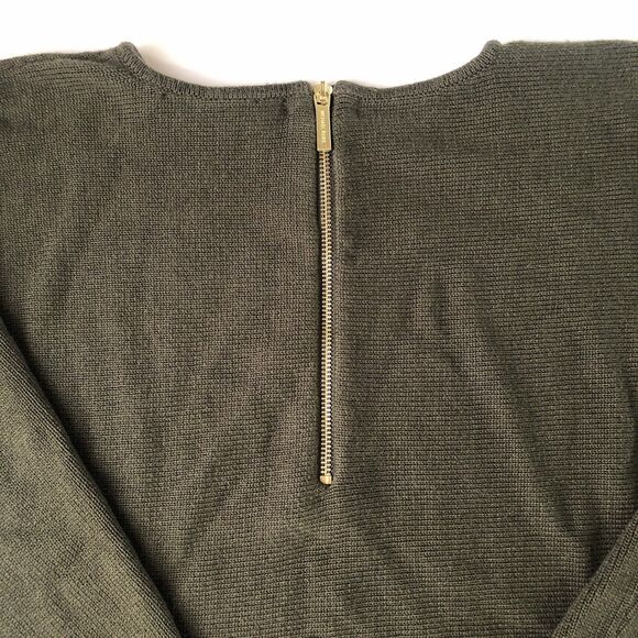 Michael Kors Women’s Knit Sweater Hunter Green Back Zipper Tag Size Medium - Picture 10 of 13